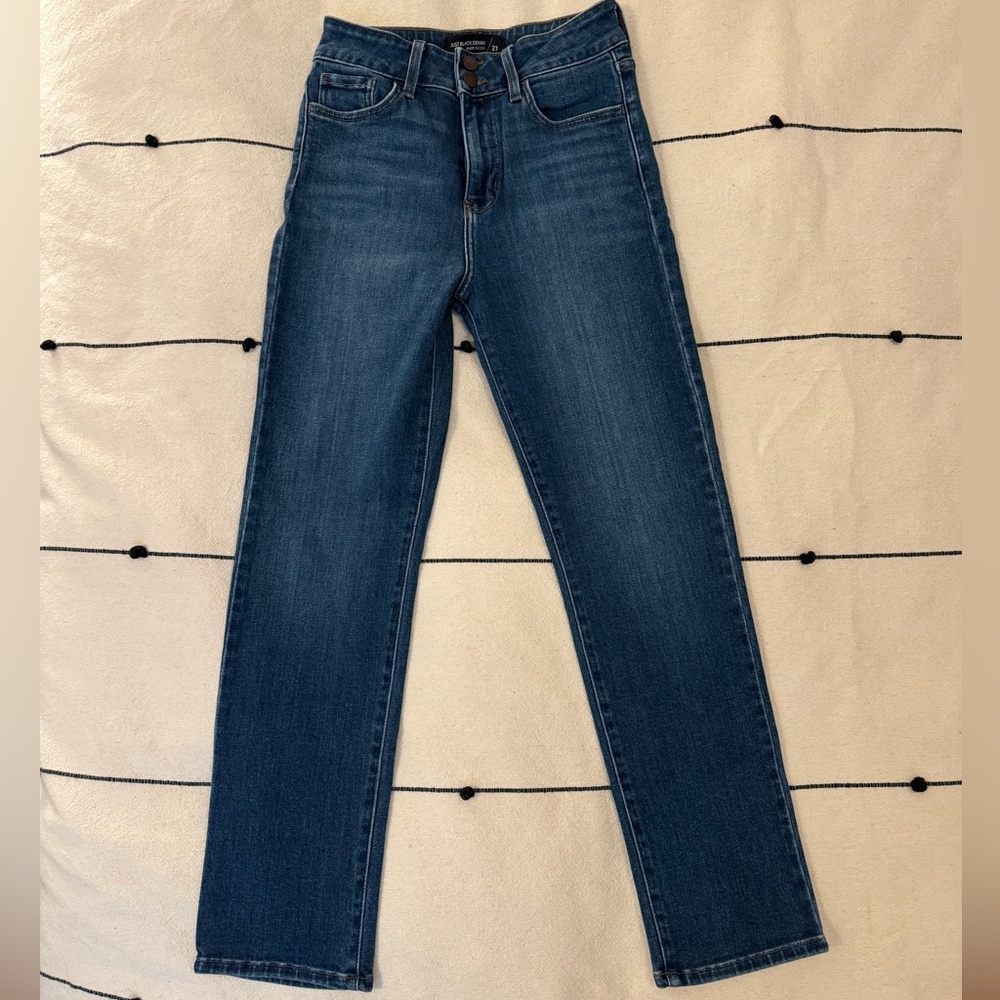 NWOT Just Black Denim High Rise Straight Size 27